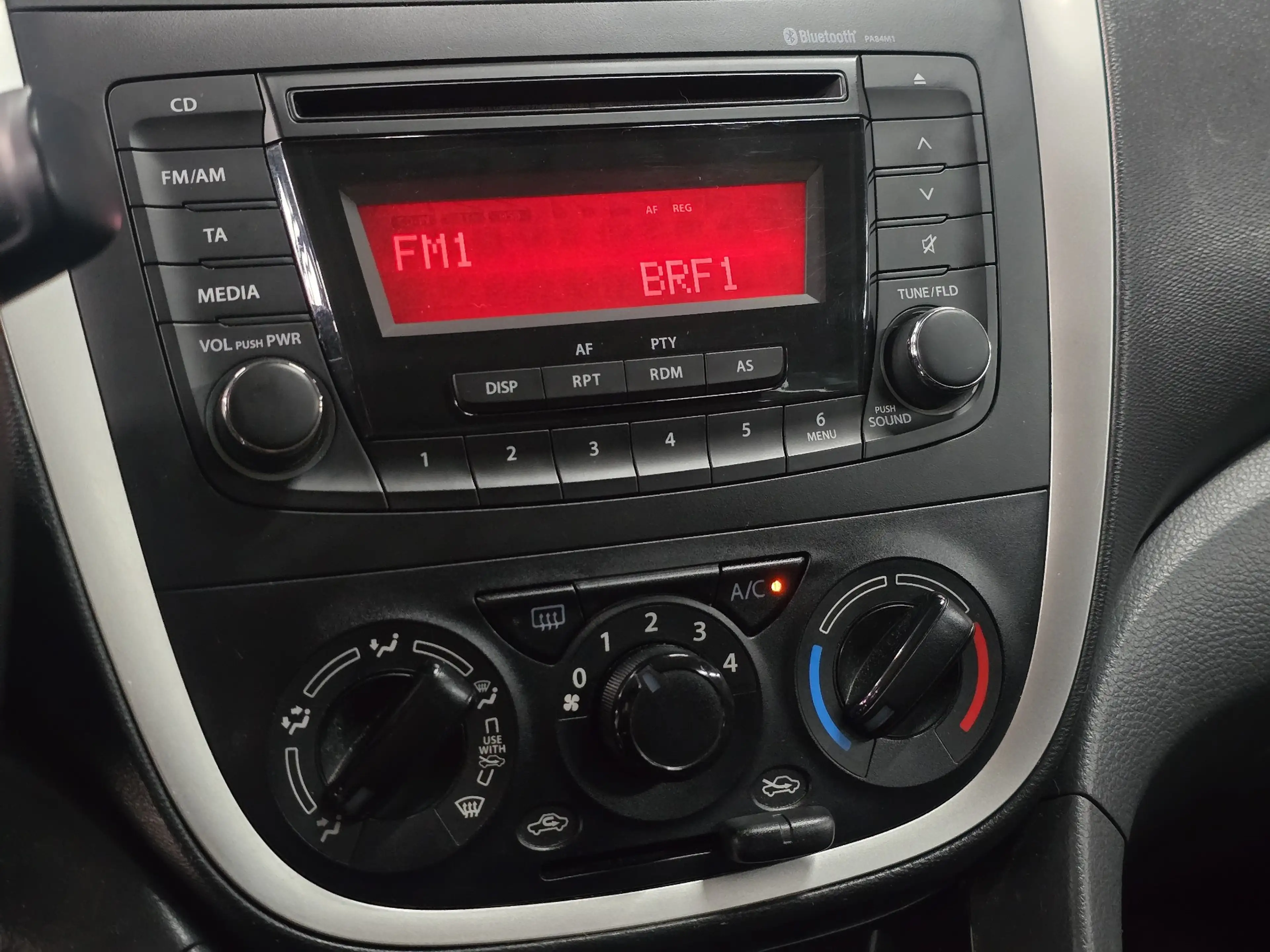 Suzuki Celerio 1.0i * 85000KM * Airco * Garantie * — photo 11