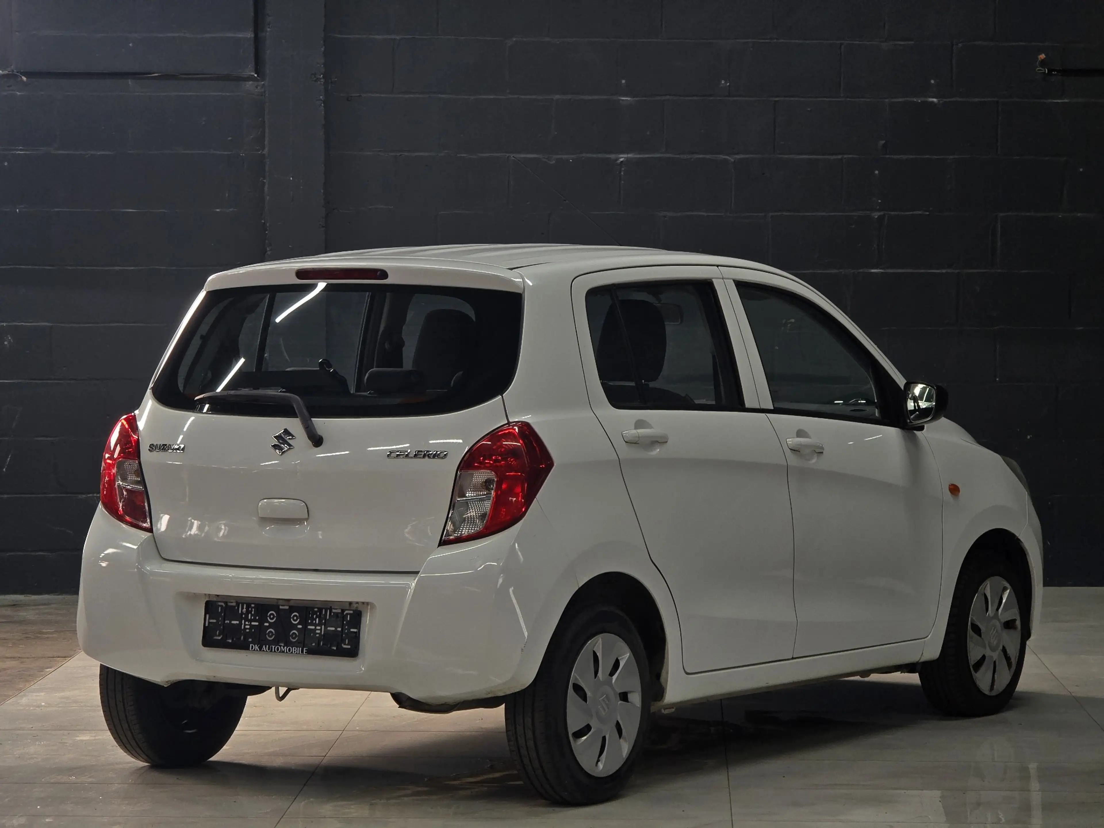 Suzuki Celerio 1.0i * 85000KM * Airco * Garantie * — photo 2