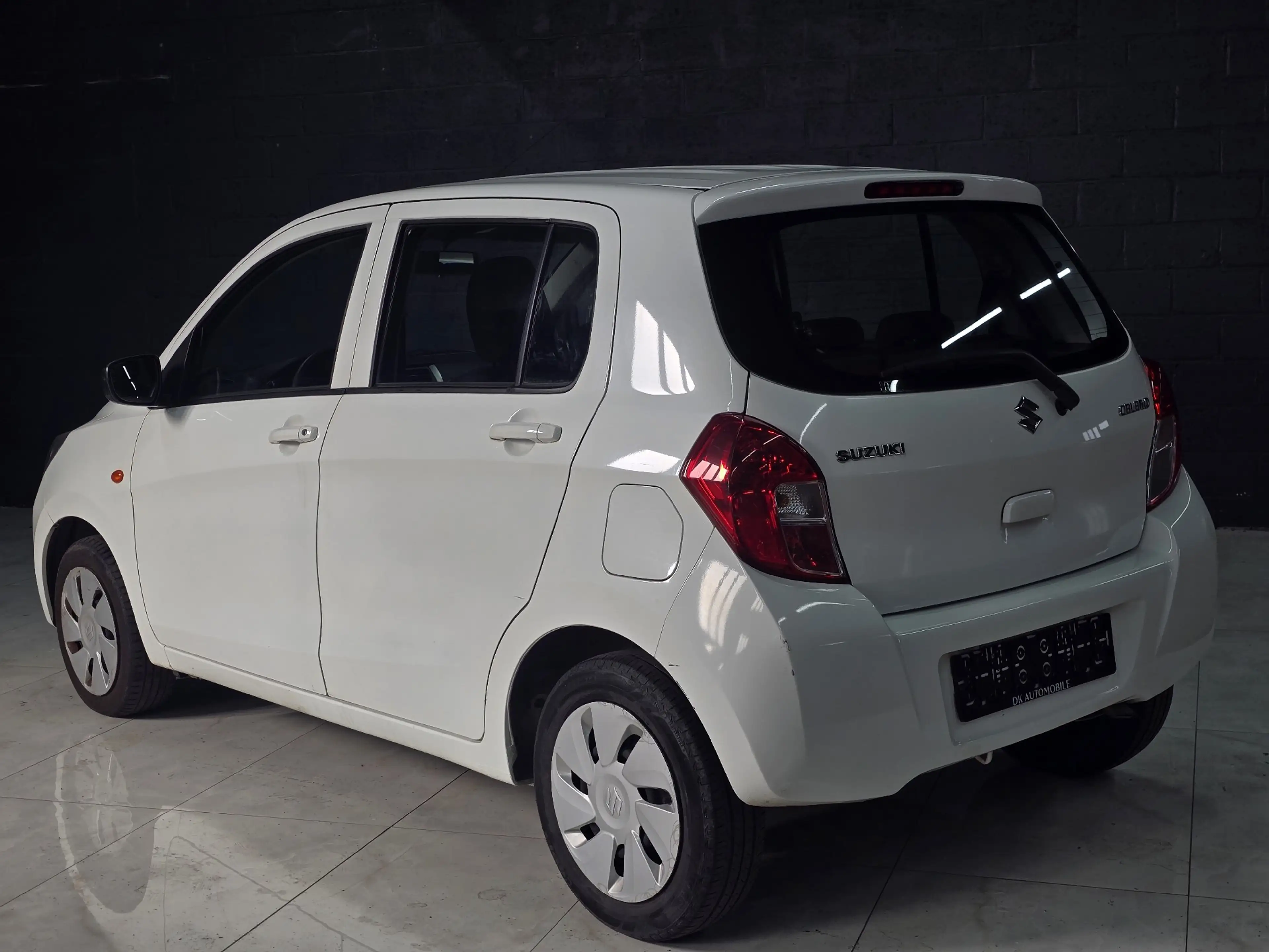 Suzuki Celerio 1.0i * 85000KM * Airco * Garantie * — photo 4