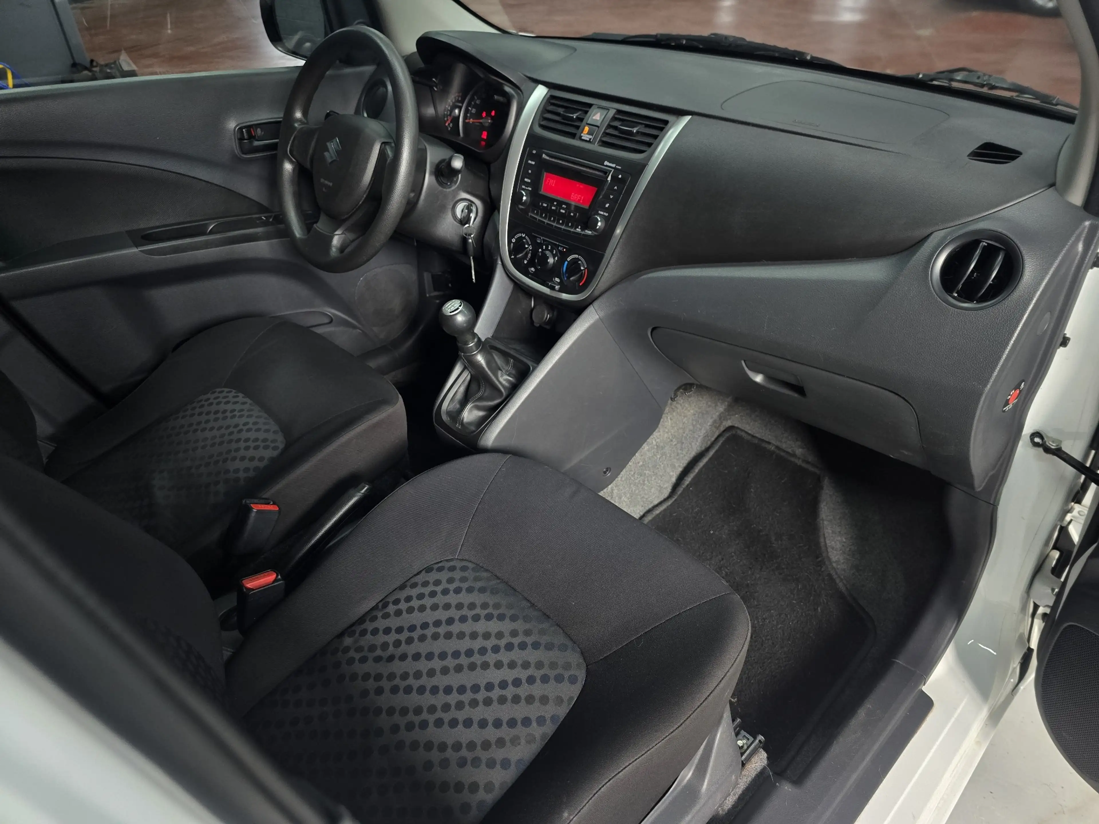 Suzuki Celerio 1.0i * 85000KM * Airco * Garantie * — photo 15