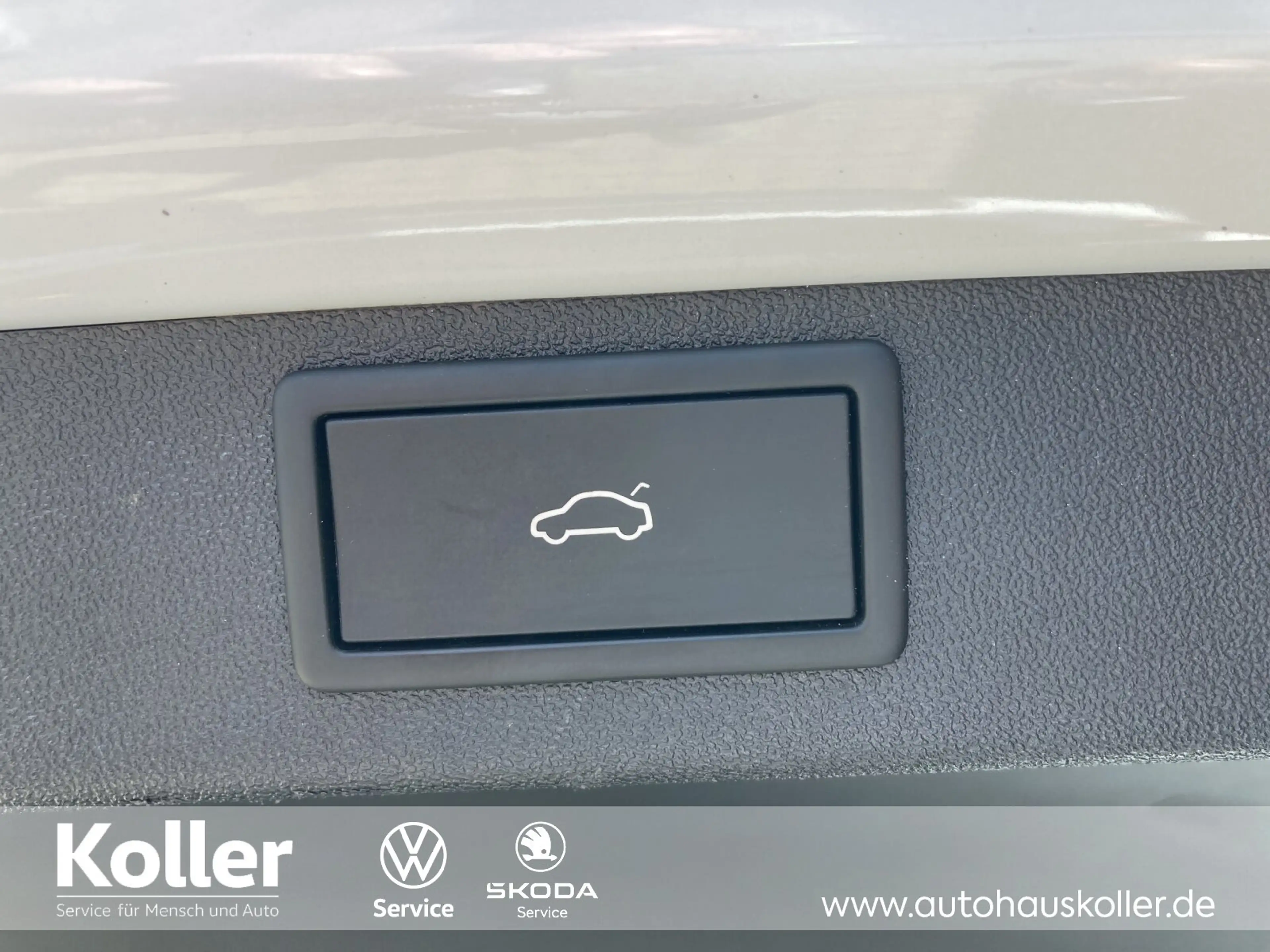 Skoda Enyaq Enyaq iV 60 Loft Panorama Kamera Navi el.HK — photo 9
