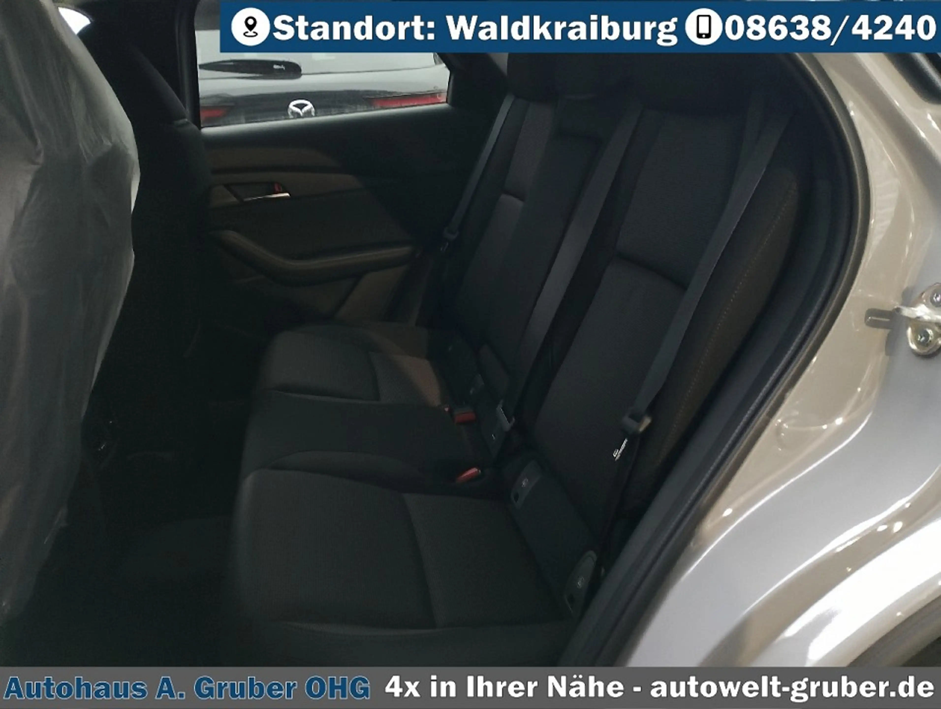 Mazda CX-30 e-SKYACTIV G Automatik Center-L+Design-Pak+Matrix- — photo 10