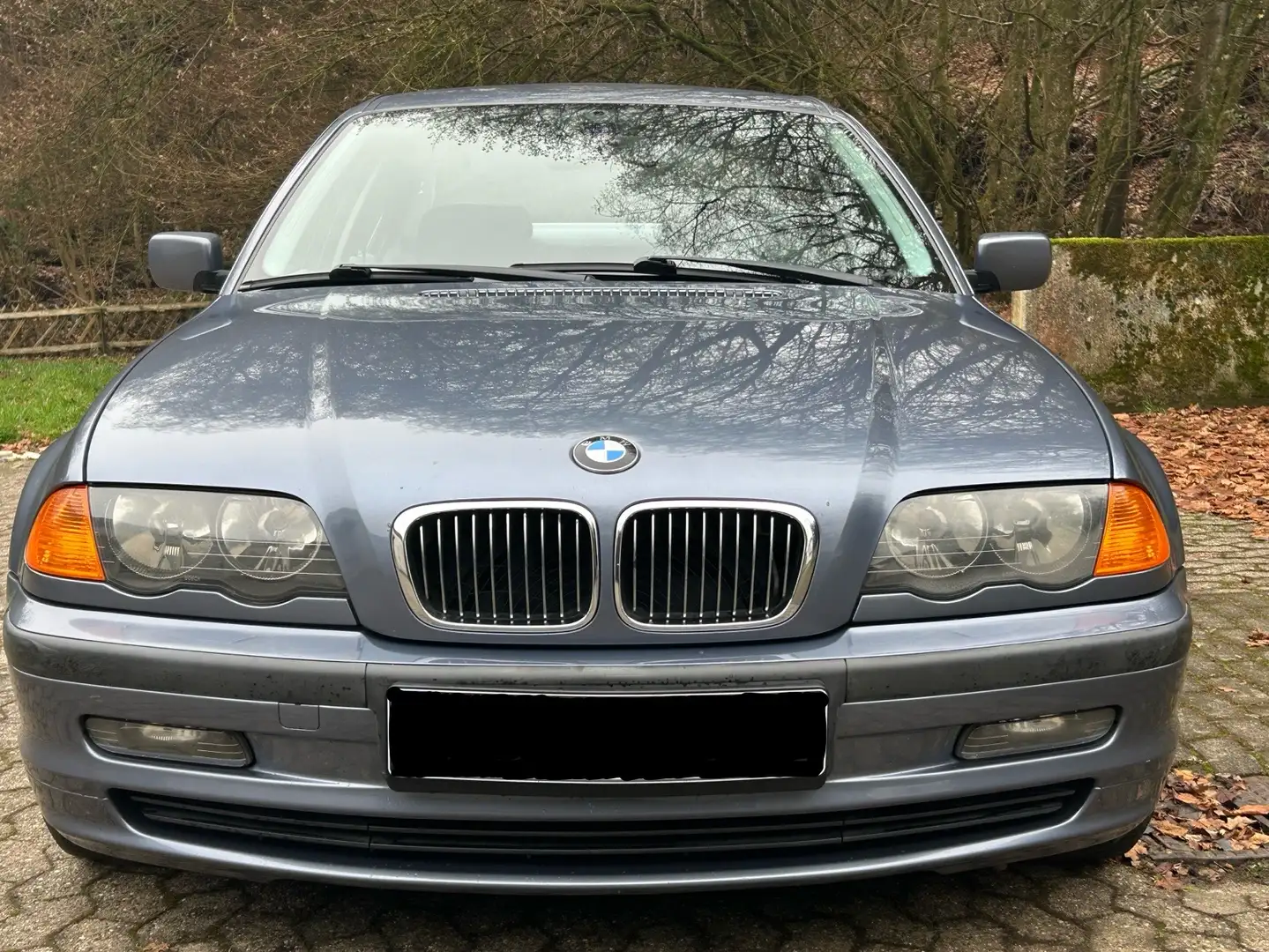 BMW 323 323i Comfort Edition - 1