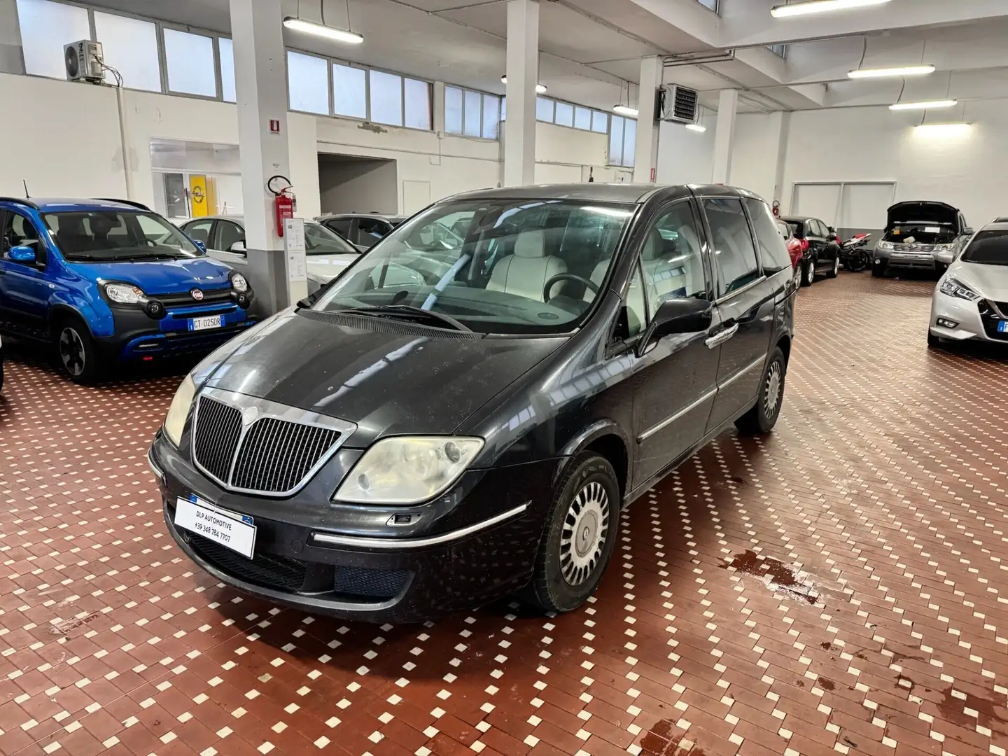 Lancia Phedra 2.2 JTD Emblema FAP Blau - 1