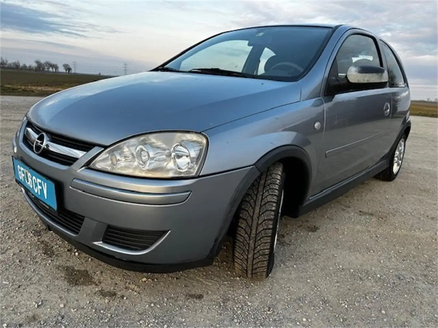 Opel Corsa 1,2 16V Edition Silber - 1