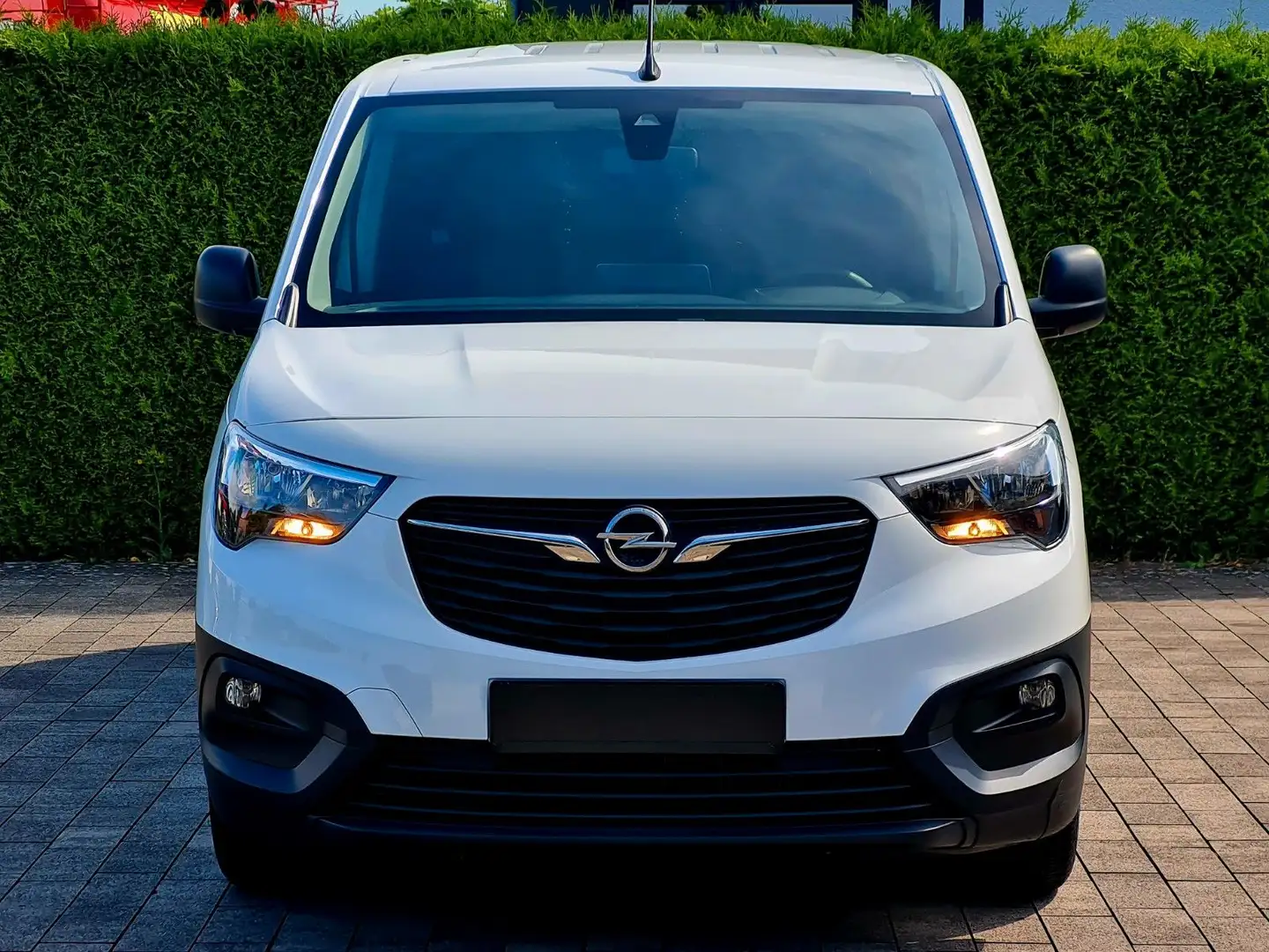 Opel Combo XL L2 Cargo Selection *AHK,SELECTION,LANG* Blanco - 2