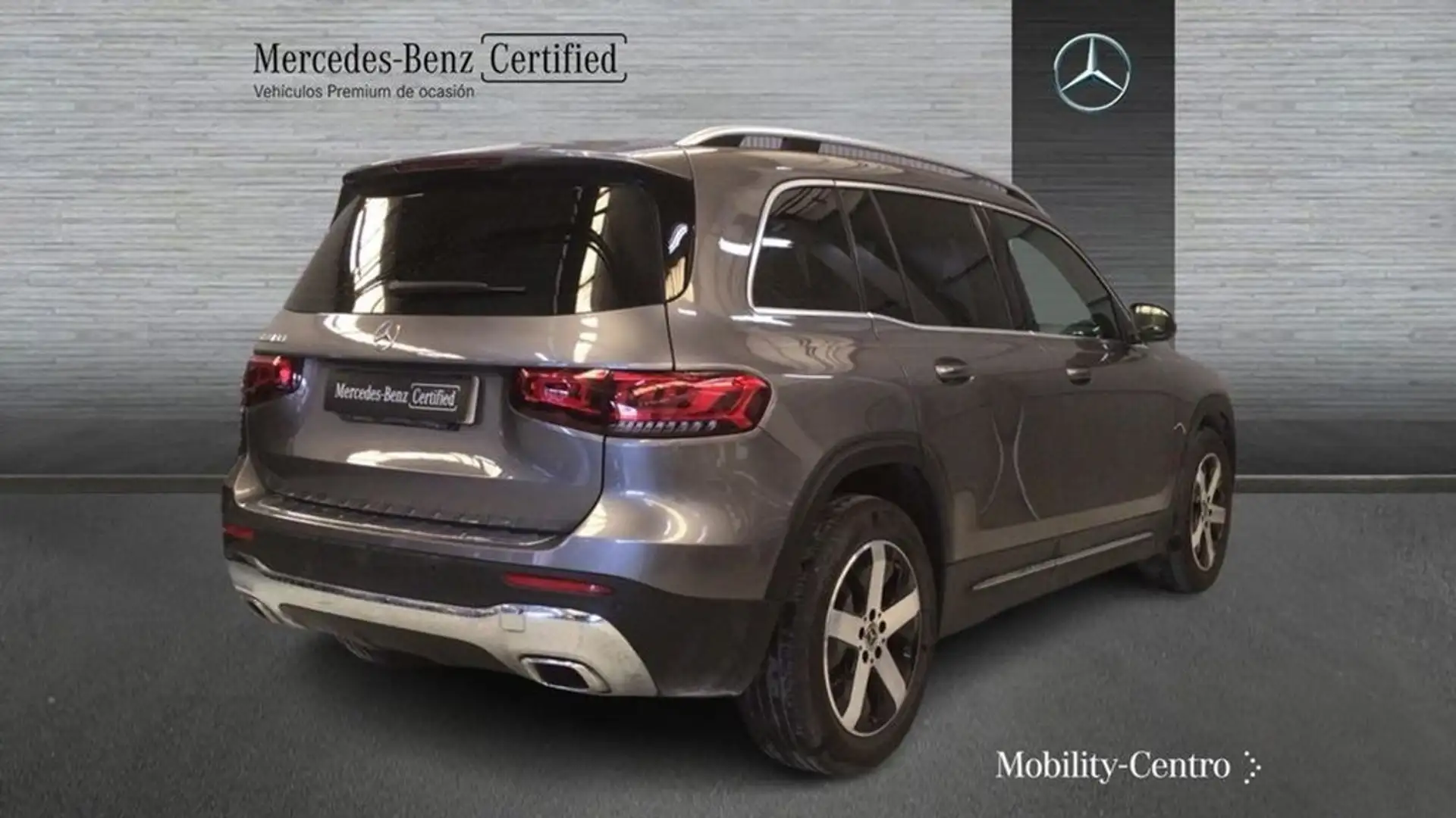 Mercedes-Benz GLB 200 180 Gris - 2