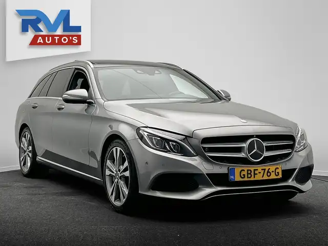 Mercedes-Benz C-Class view 4