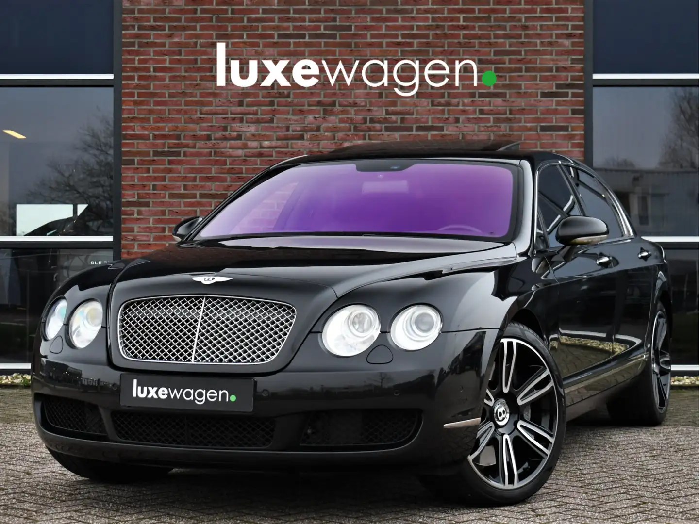 Bentley Flying Spur 6.0 W12 Youngtimer BTW-auto Full-options Zwart - 1