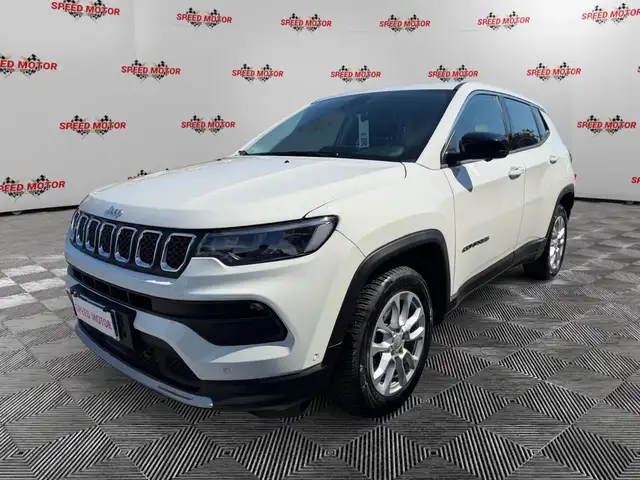 Jeep Compass view 4
