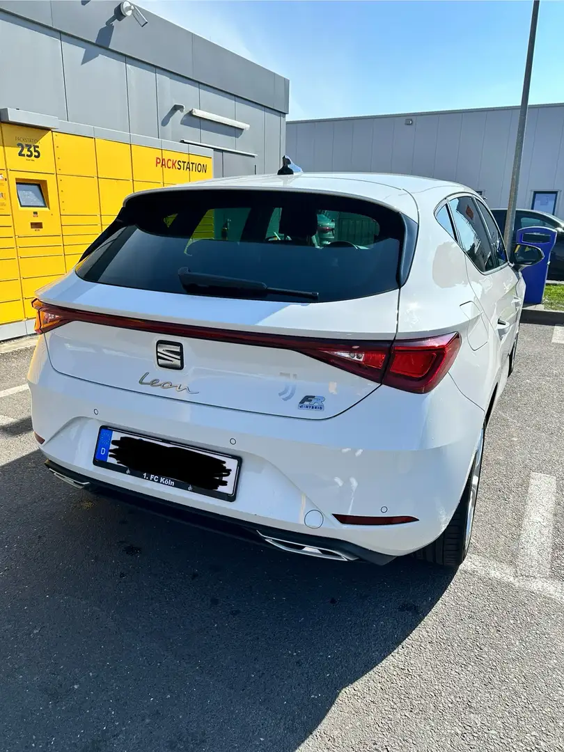 SEAT Leon e-Hybrid FR - 2