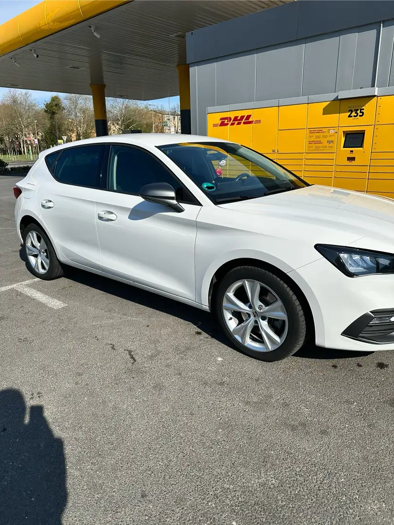SEAT Leon e-Hybrid FR - 1