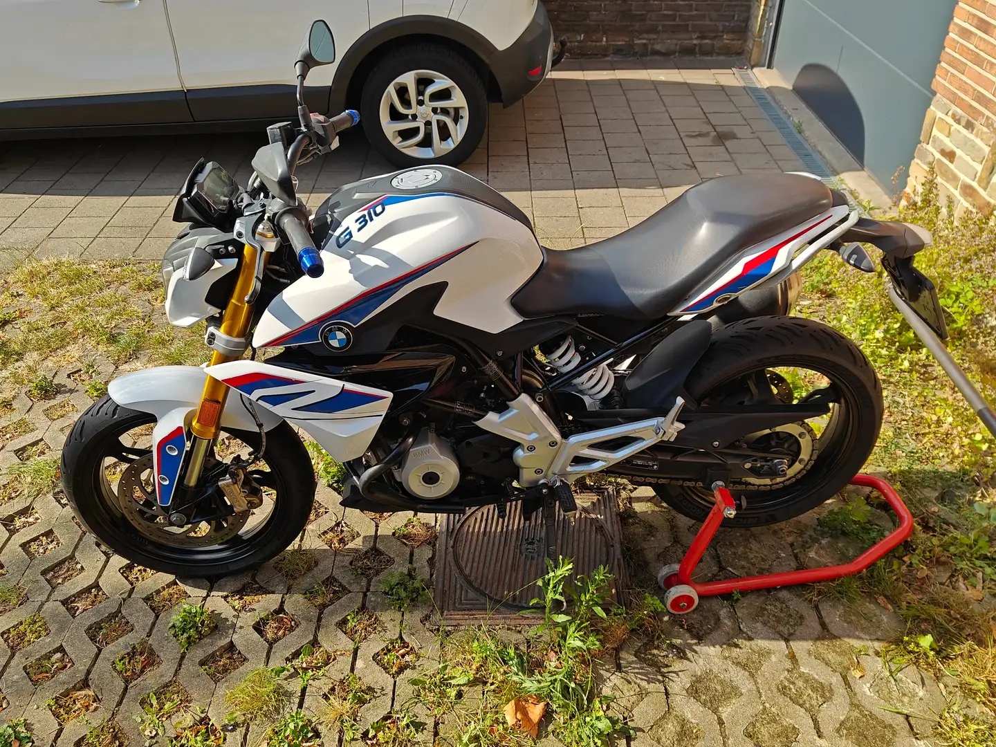 BMW G 310 R Blanc - 1