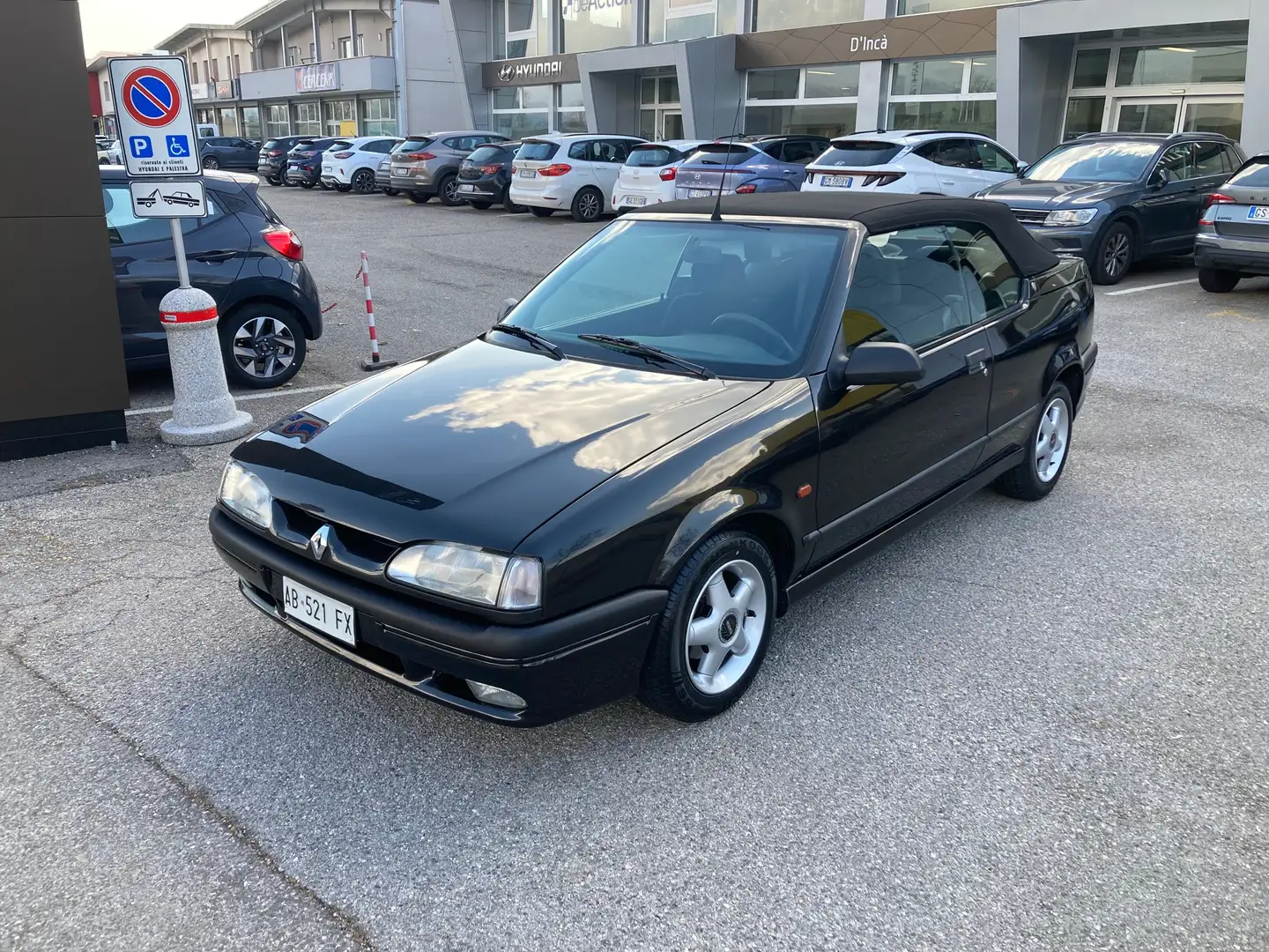 Renault R 19 Renault 19 Cabriolet 1.8 Benzina – 77.000 km – Ottime condizioni Negro - 1