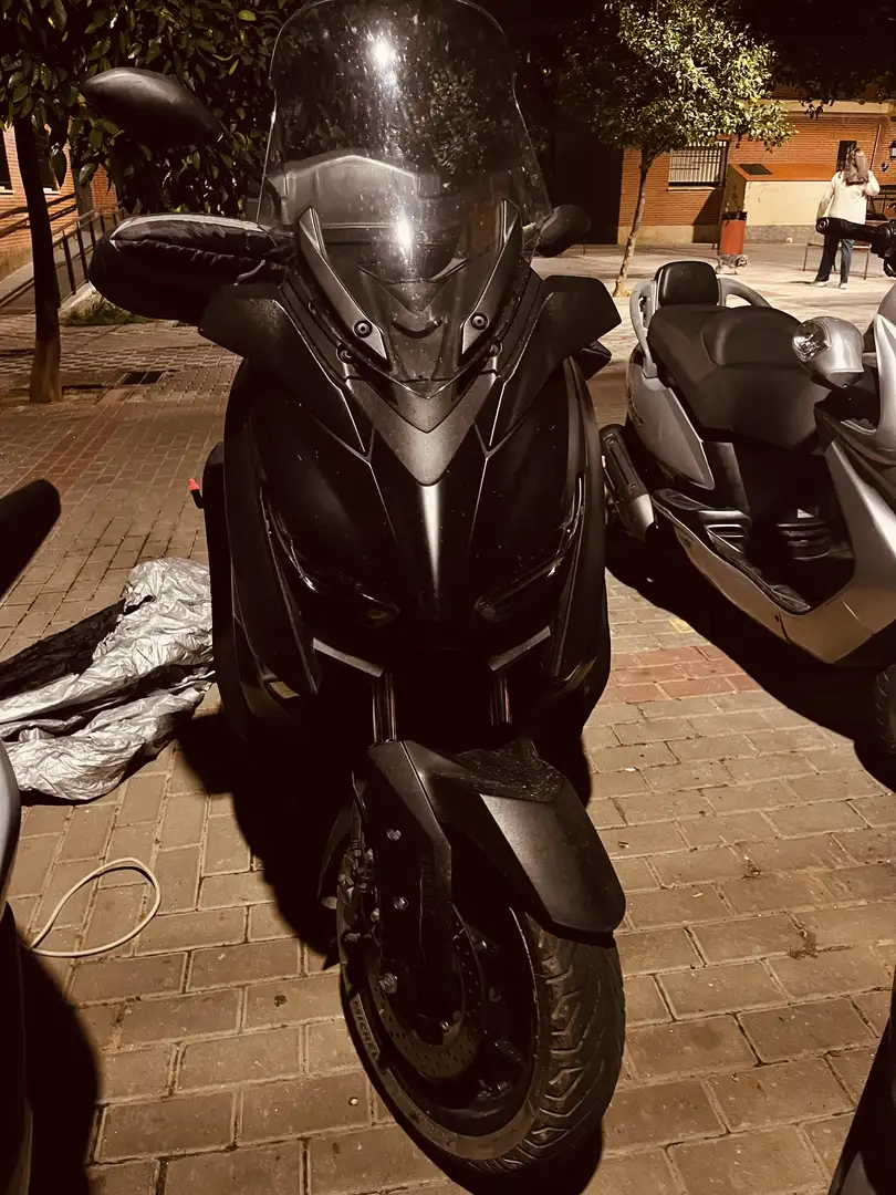 Yamaha X-Max 300 - 1
