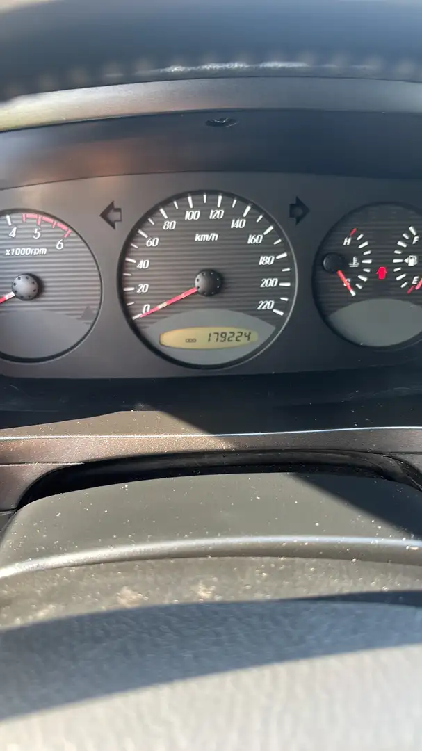 SsangYong Kyron Xdi s 4WD Automatik - 2
