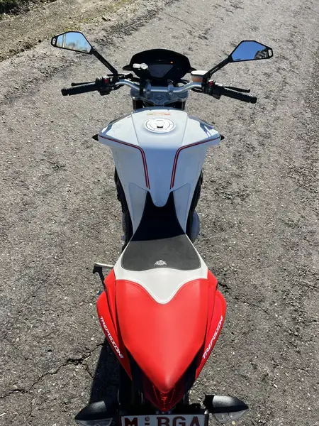 MV Agusta Brutale 800 - foto 5