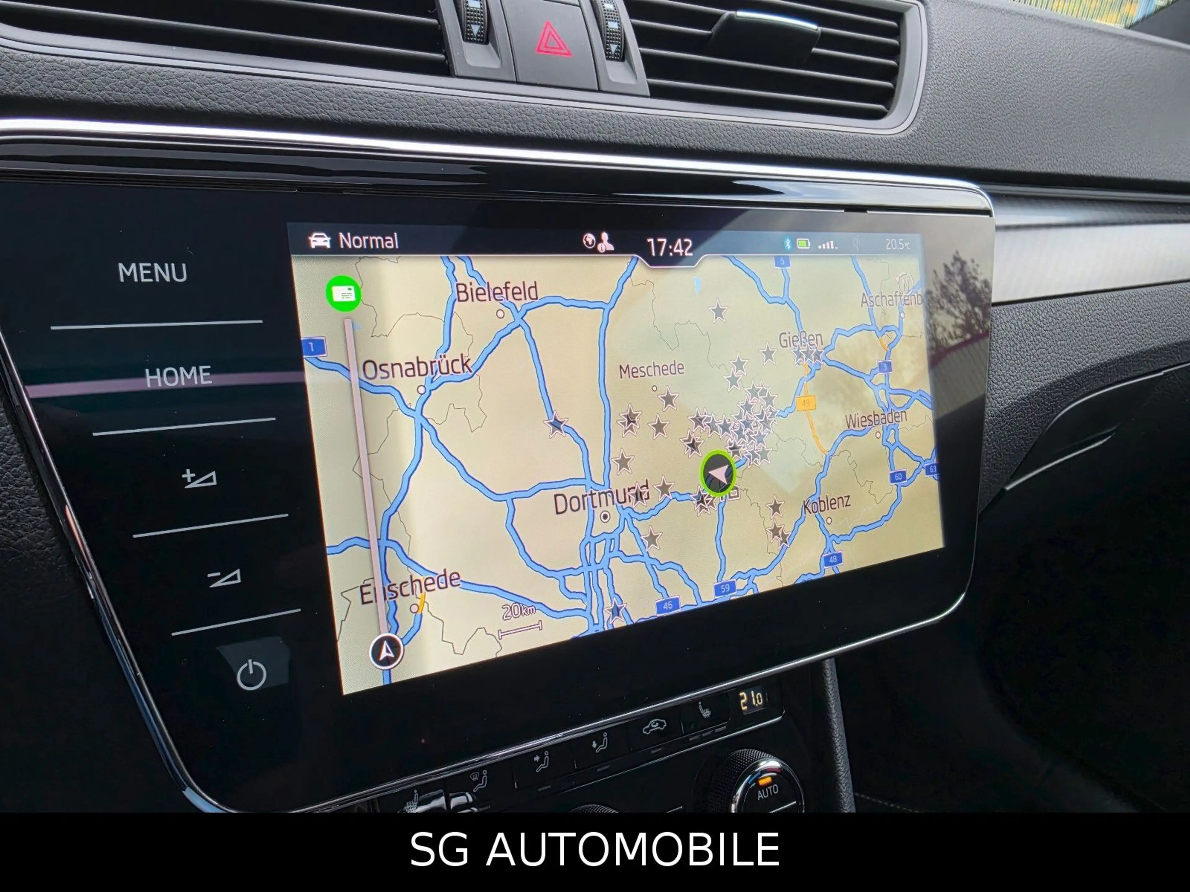 Skoda Superb Combi 2.0 TDI DSG Sportline 4x4 °AHK°PANO — photo 13