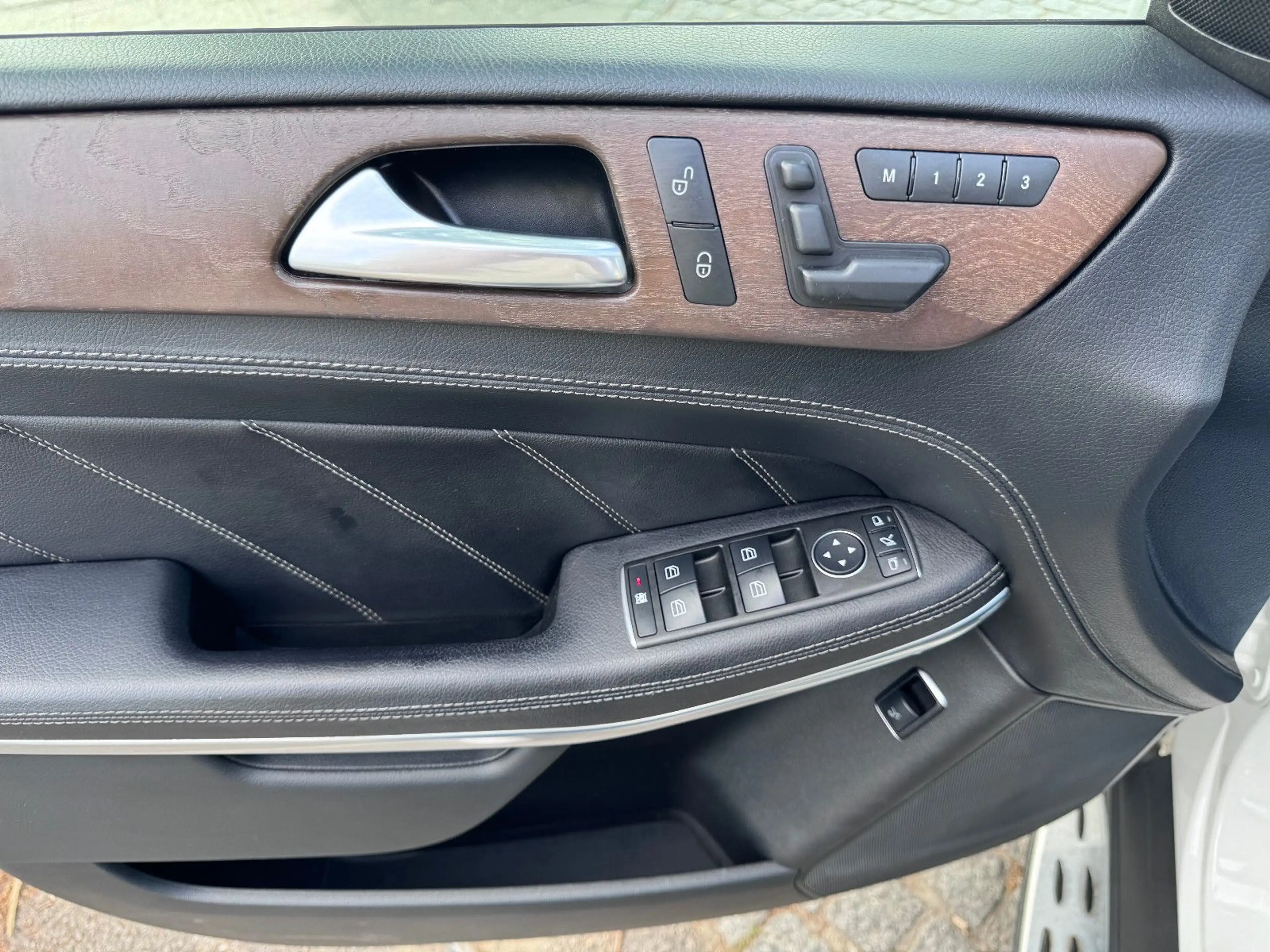 Mercedes-Benz GL 500 *AMG PAKET*H&K SOUND*360°*MASSAGE* — photo 13