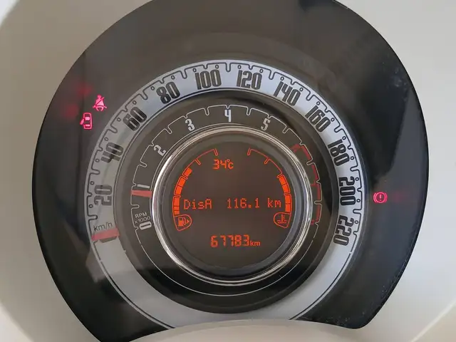 Fiat 500 view 12