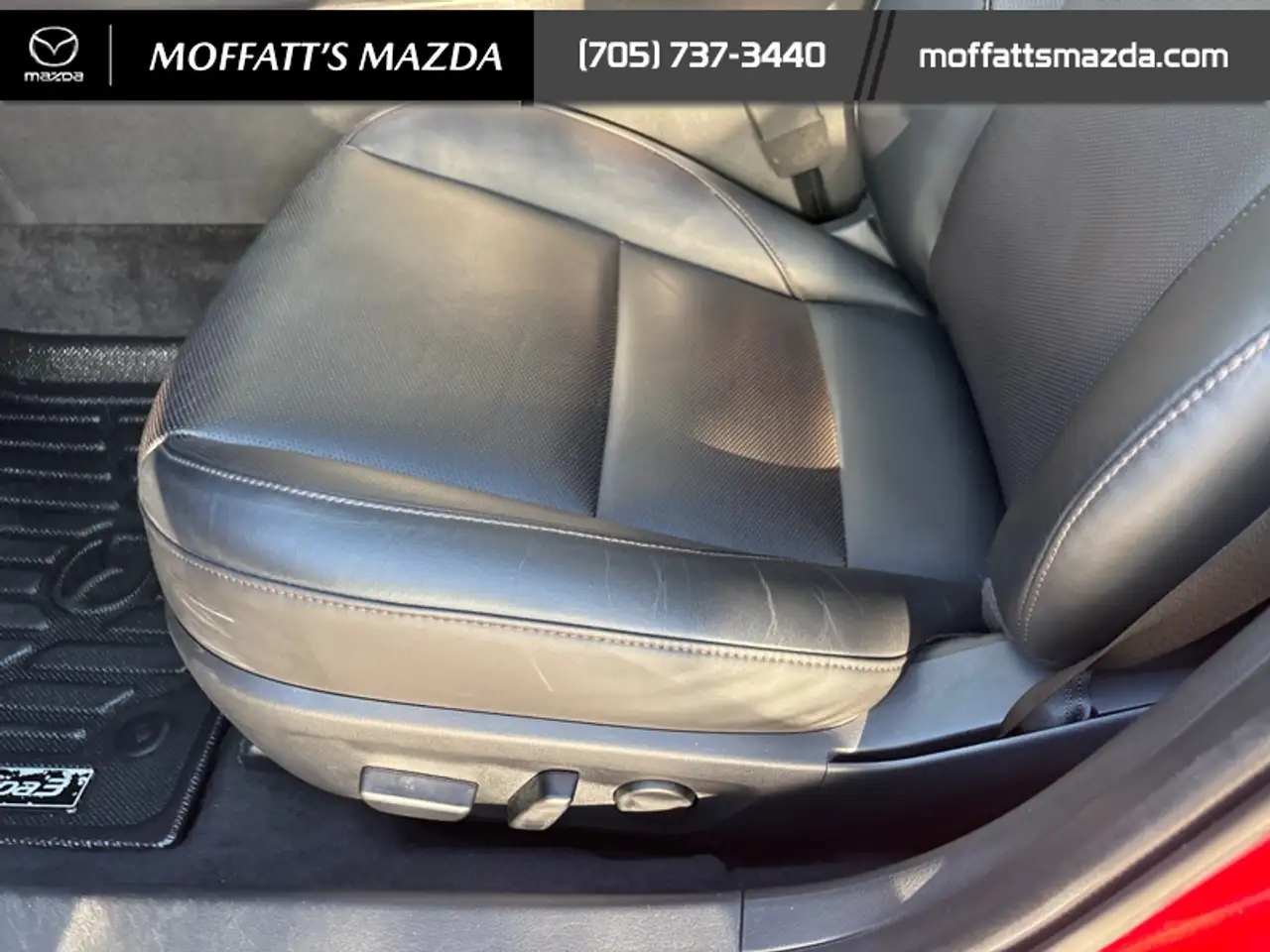 Mazda 3 снимка Mazda 3