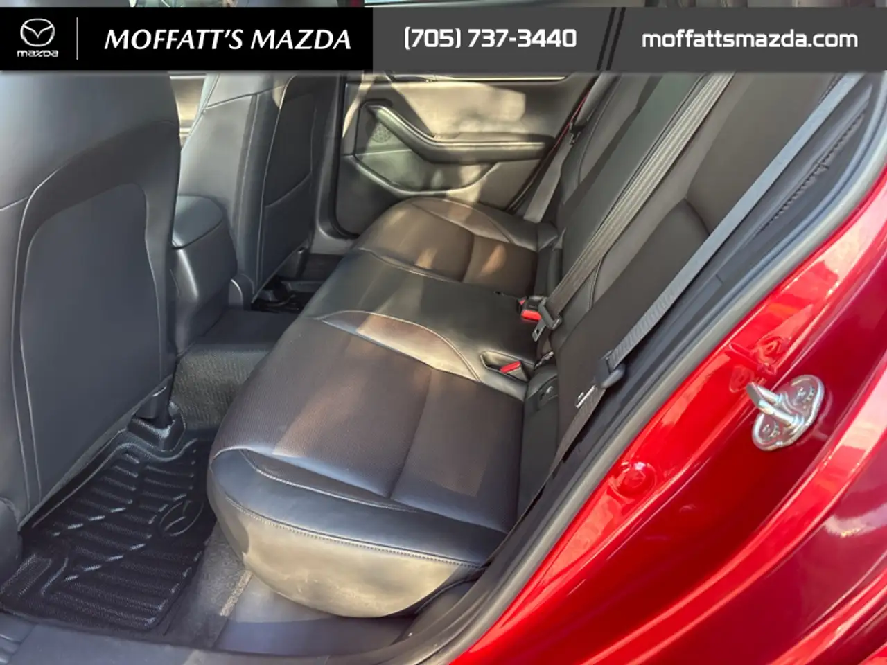 Mazda 3 снимка Mazda 3