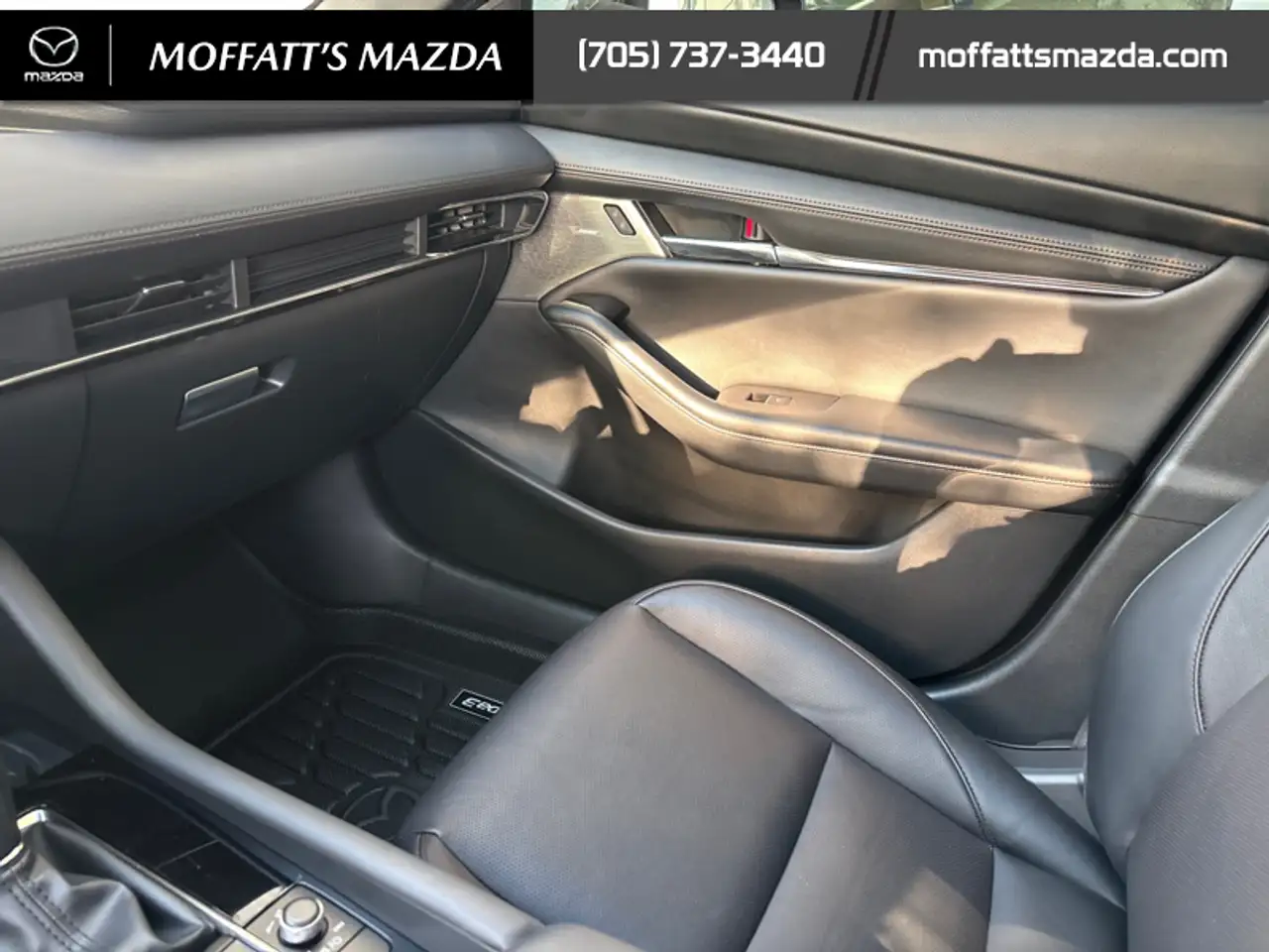 Mazda 3 снимка Mazda 3