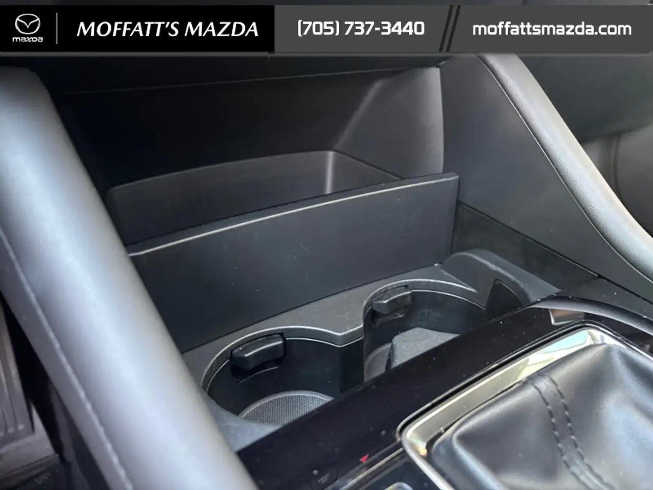Mazda 3 снимка Mazda 3