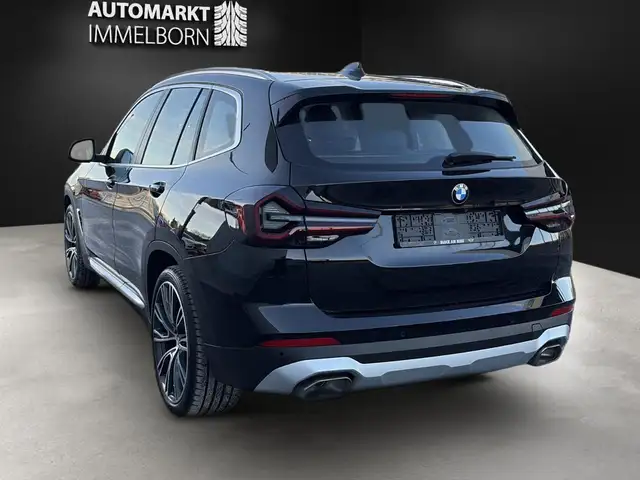 BMW X3 view 7