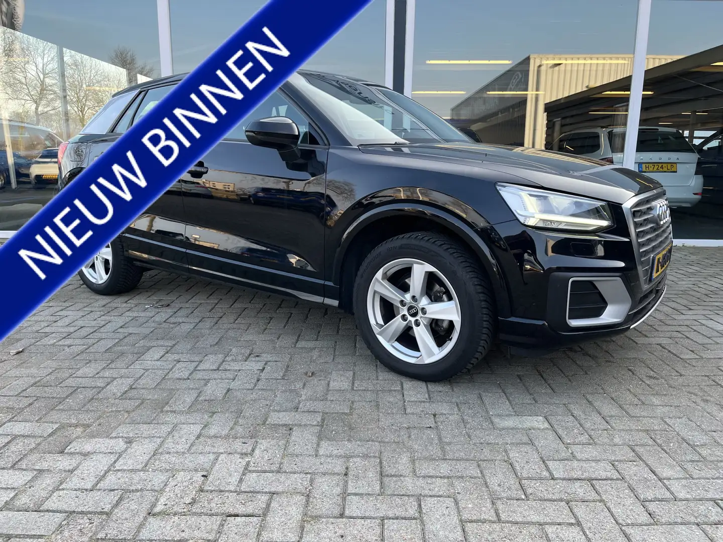 Audi Q2 30 TFSI epic Led / Clima / Nav / Lmv / Carplay Noir - 1