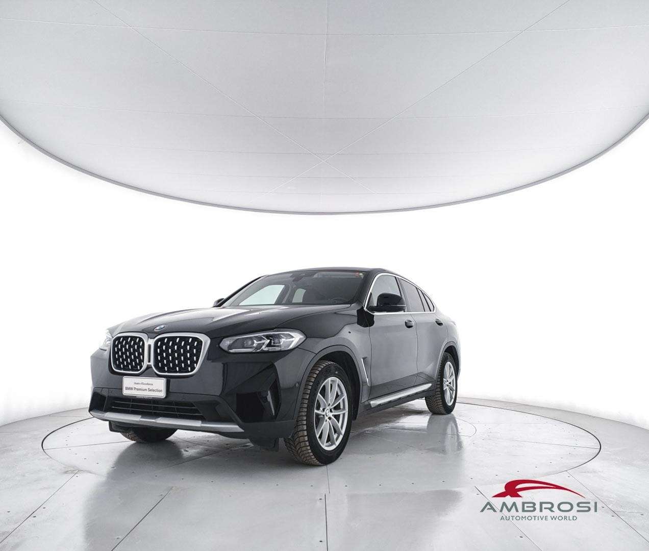 2023 BMW X4