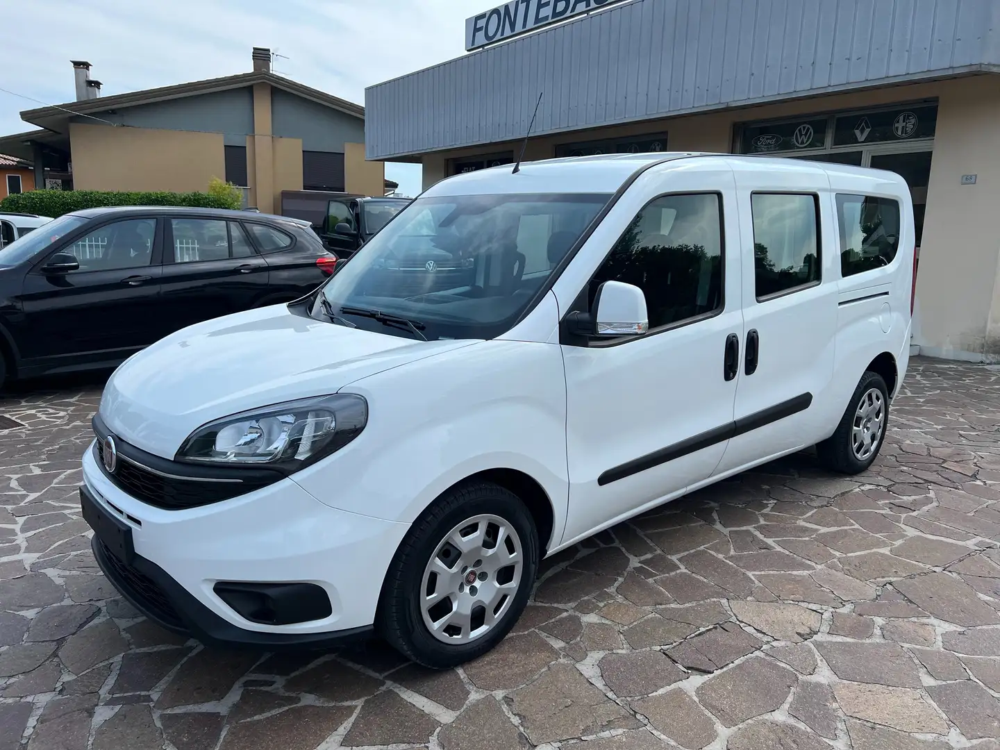 Fiat Doblo Maxi Combi 5 Posti 1.6 Mjet Bianco - 1