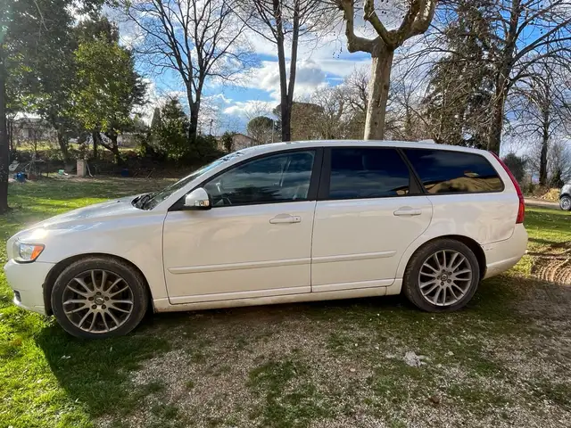 Volvo V50