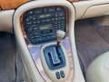 Jaguar Sovereign 3.2i V8 32v ** Lpg ** Élégante Youngtimer a saisir . Rot - thumbnail 18