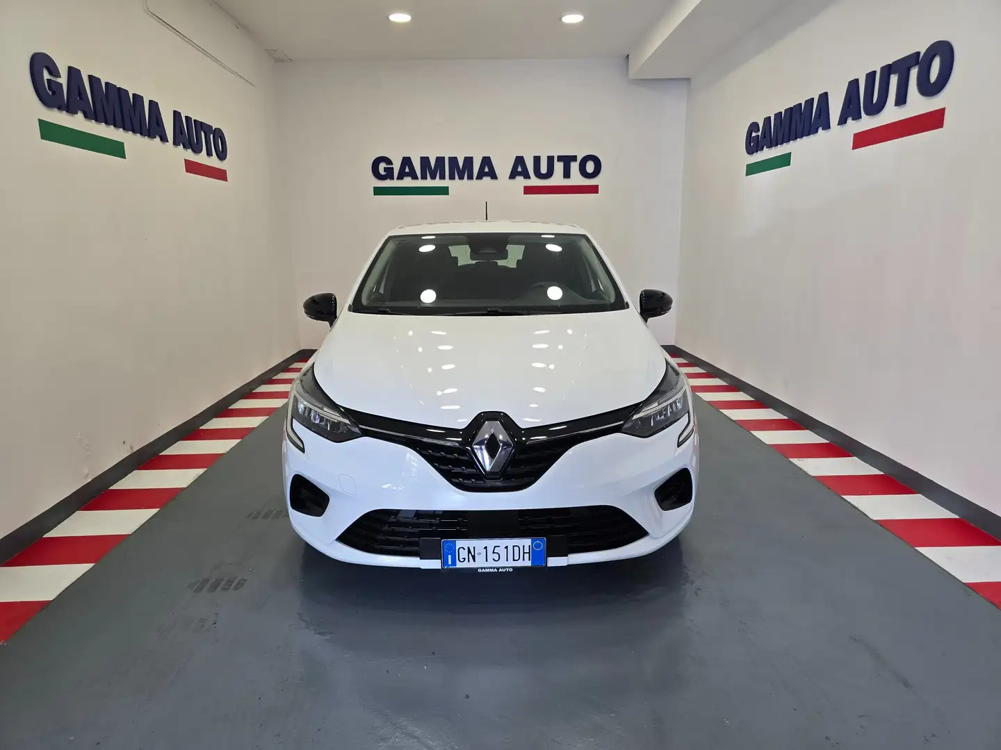 Renault Clio 1.0 INTENSE KM 9400 FATTURABILE IVA ESPOSTA NUOVA Blanco - 1