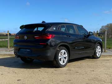 Hybride/Adaptieve Cruis/Leder/Navigatie/LED Koplichten/Privacy Glass/Camera parkeerassist/Aluminium velgen