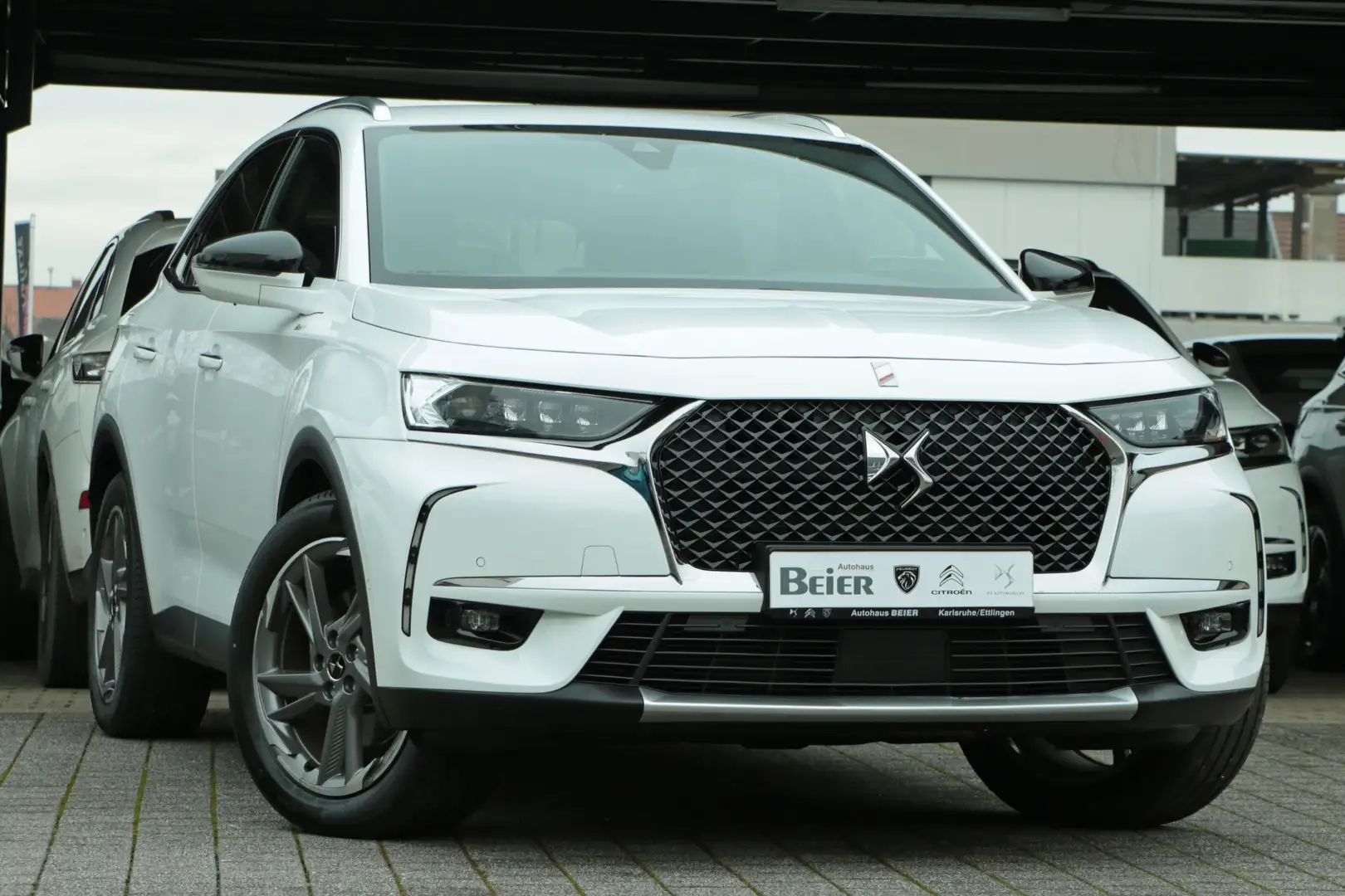 DS Automobiles DS 7 Crossback DS7 Crossback Hybrid 4x2 Rivoli + Navi./ Sitzh./ P Weiß - 2