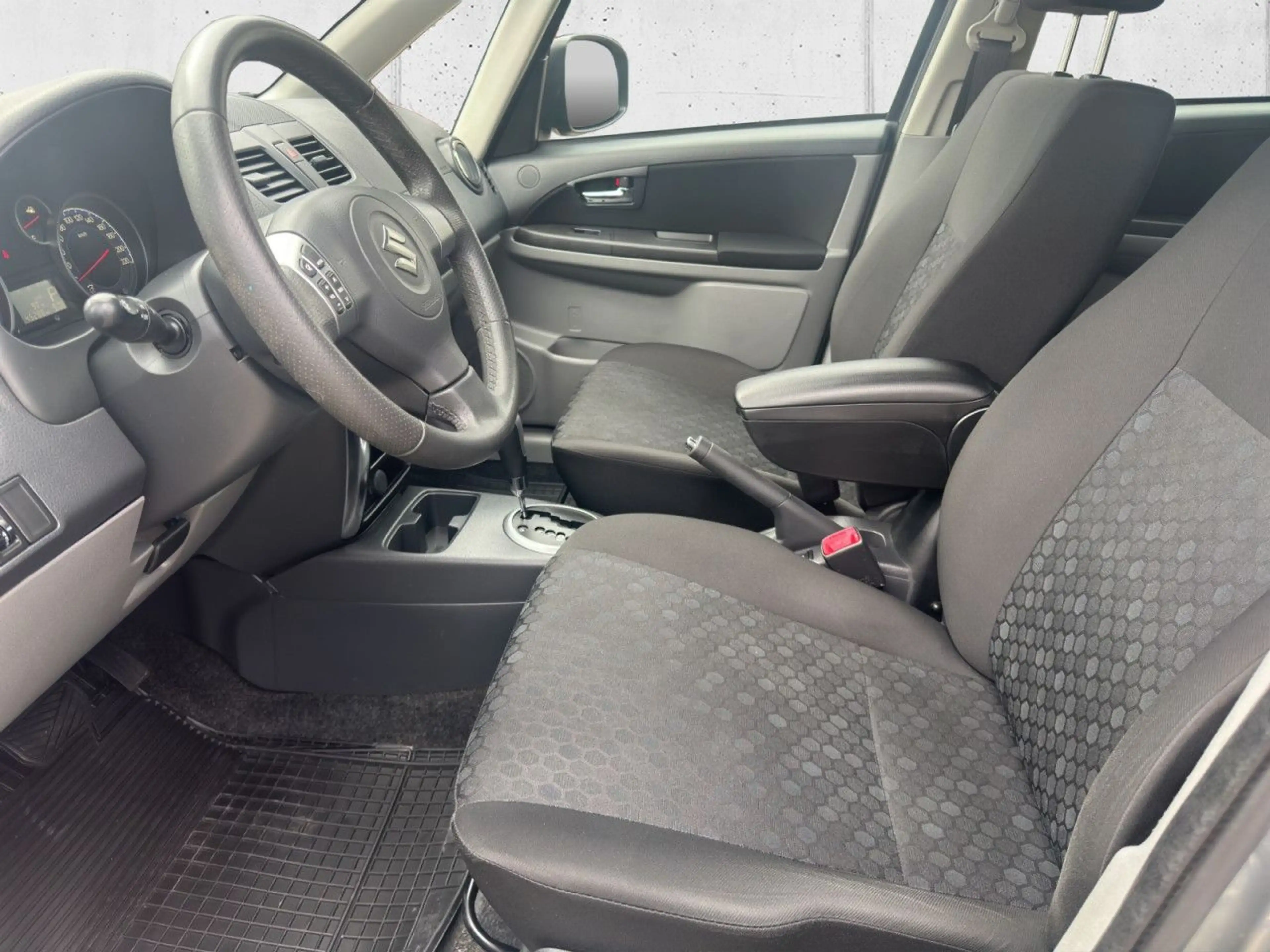 Suzuki SX4 1.6 Automatik  Style, Navi, PDC, Shz. Klima — photo 9