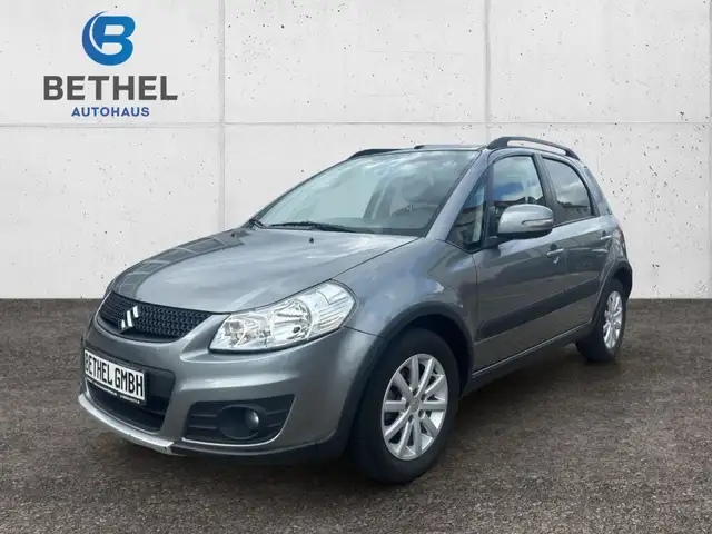 Suzuki SX4 1.6 Automatik  Style, Navi, PDC, Shz. Klima