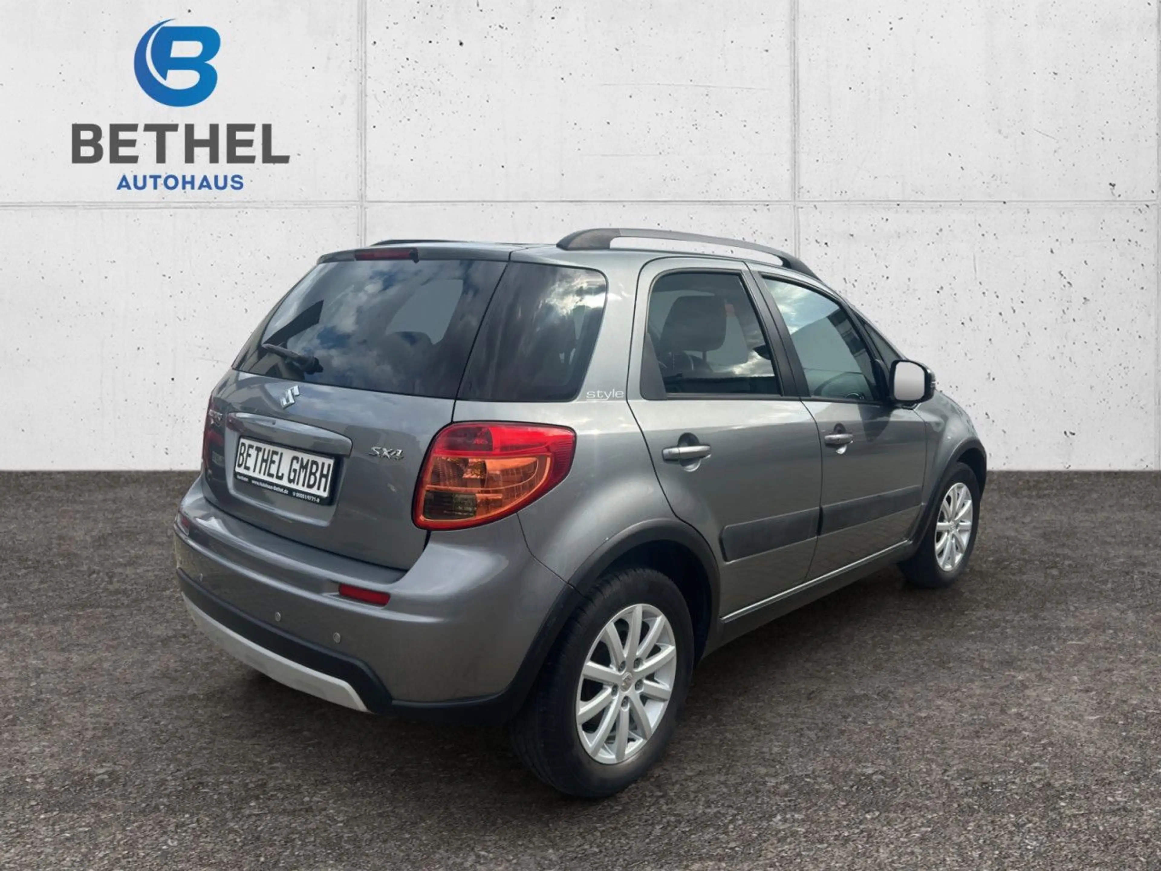 Suzuki SX4 1.6 Automatik  Style, Navi, PDC, Shz. Klima — photo 5