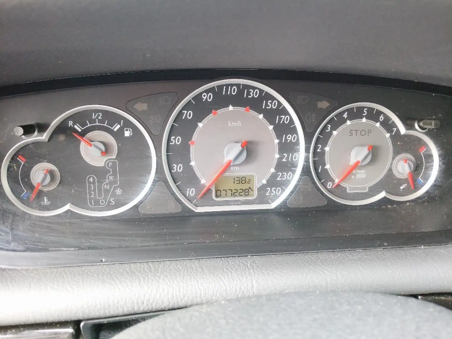 Citroen C5 Exclusive Beige - 2