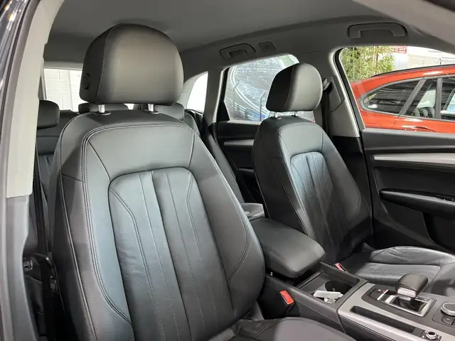 Audi Q5 view 15