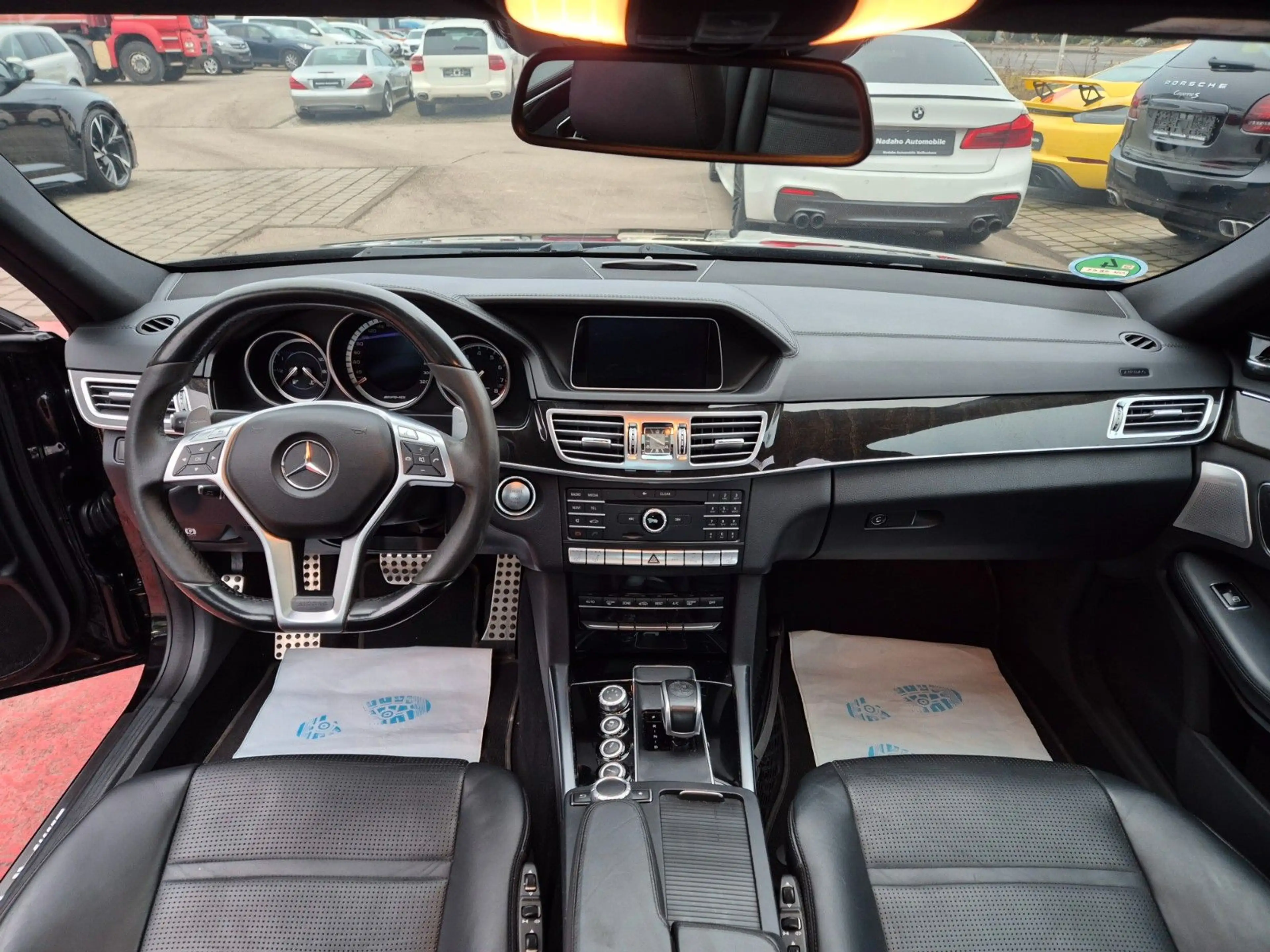 Mercedes-Benz E 63 AMG 4Matic Lim.Pano/Kam/LED — photo 12