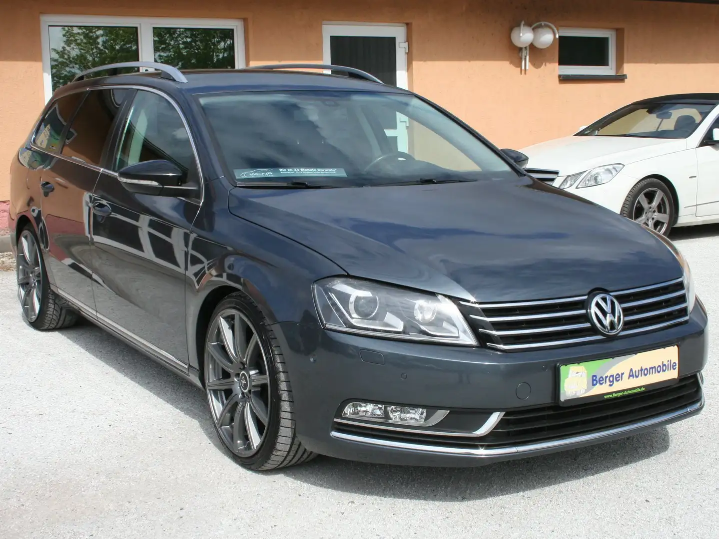 Volkswagen Passat Variant 1.4 TSI BMT Business Edition *Navi*Xenon* Grigio - 1