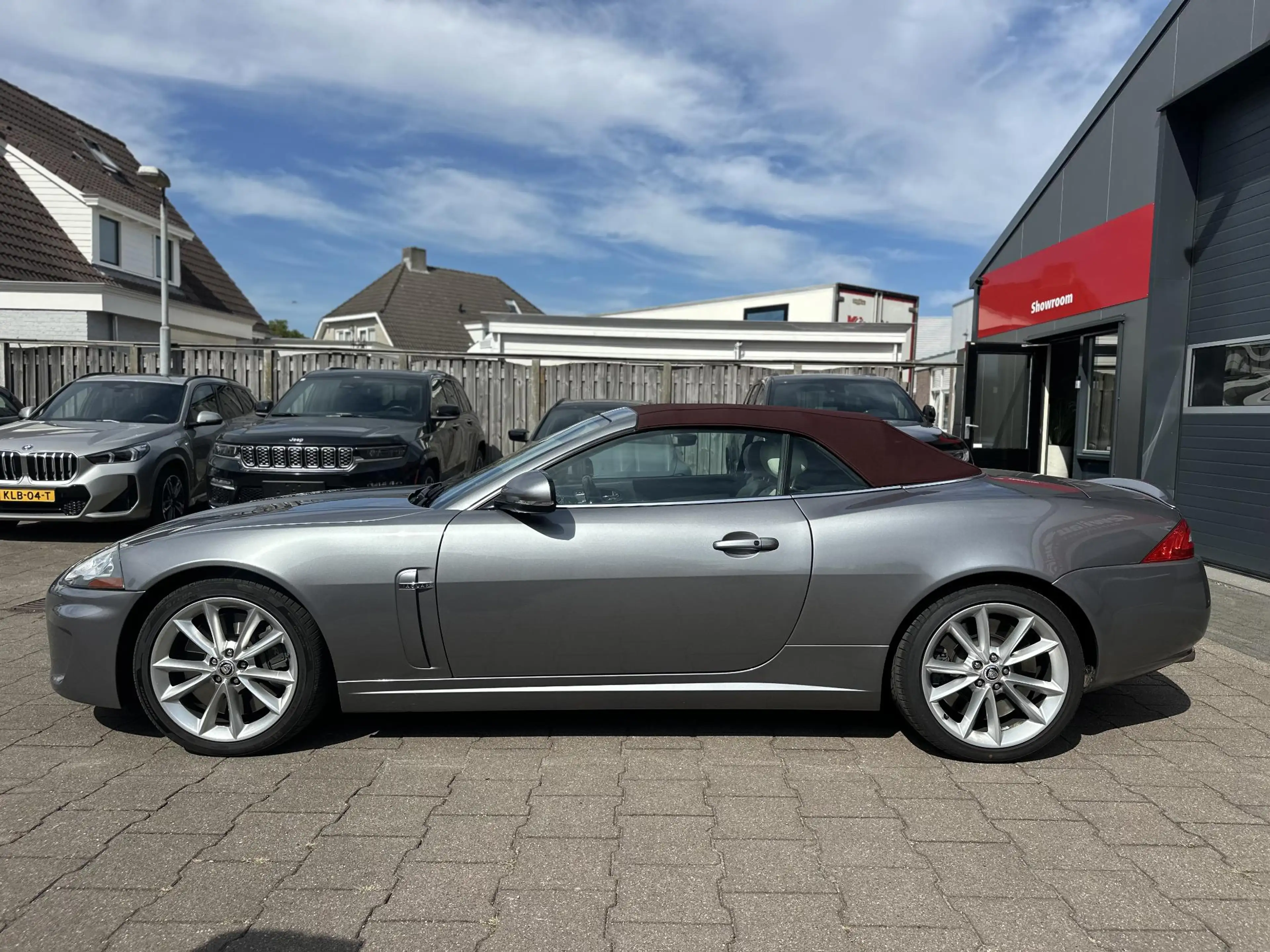 Jaguar XKR 5.0 V8 S/C Convertible — photo 6
