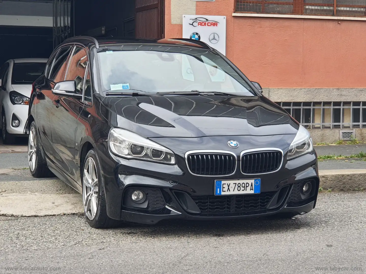 BMW 218 220d xDrive Active Tourer Msport aut. Noir - 1