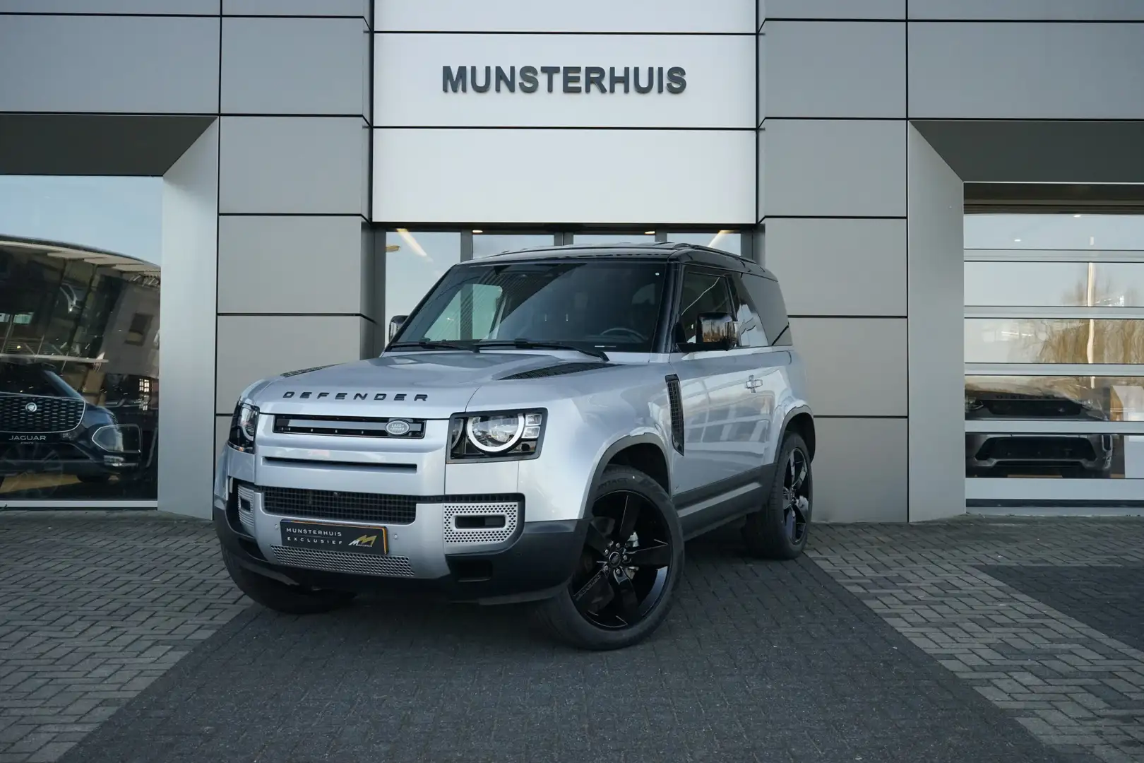 Land Rover Defender 3.0 D200 90 MHEV S | Grijs kenteken | 22 Inch | St Grijs - 1