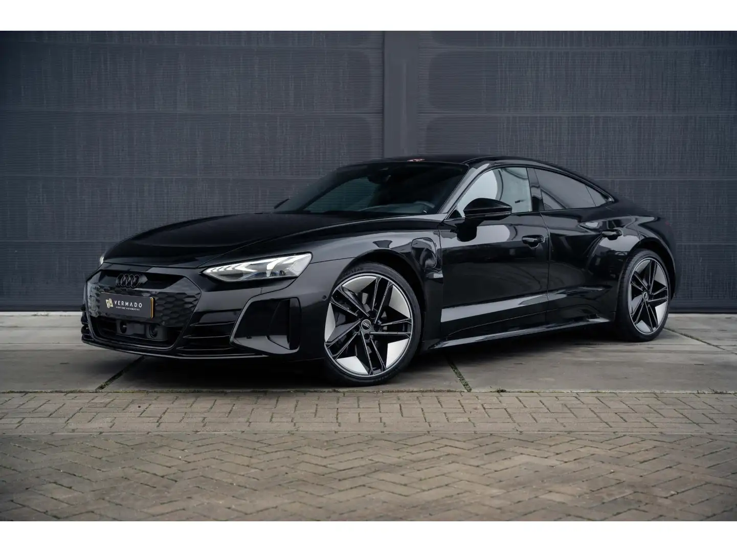 Audi e-tron GT Edition Zero Competition 1/100 93KWH Negru - 1