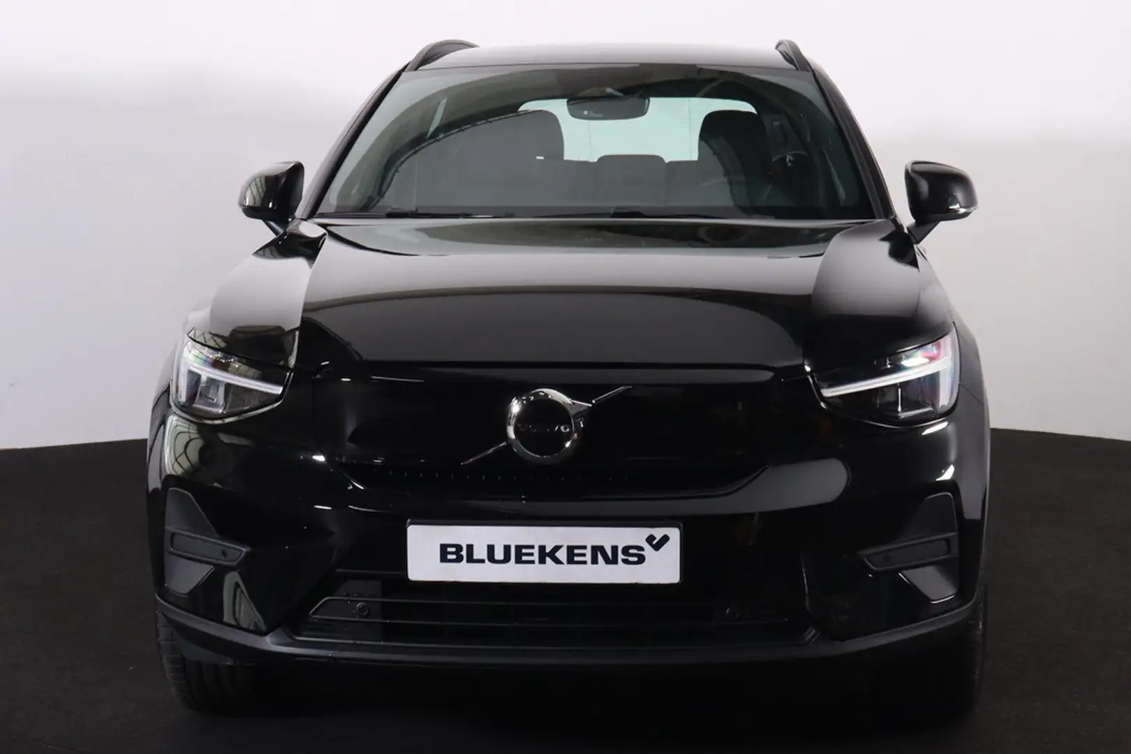 Volvo EX40 Single Motor Extended Range Core - Adaptive Cruise Zwart - 2