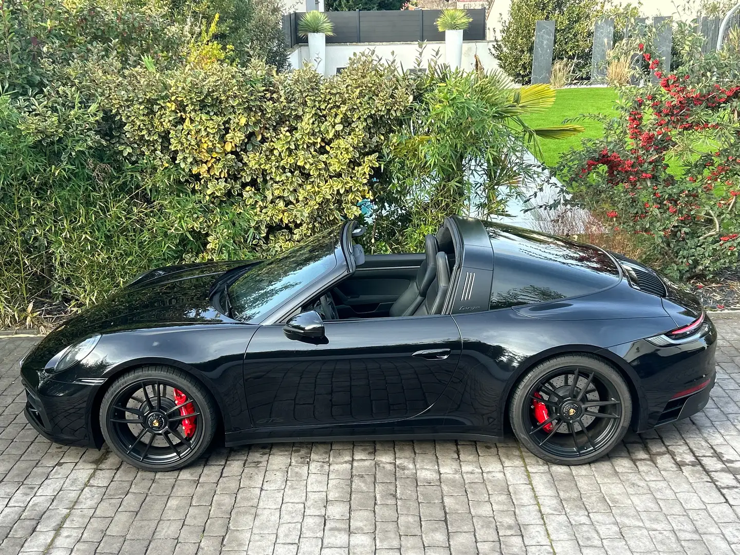 Porsche 992 Targa 4 GTS 480 PDK Noir - 2